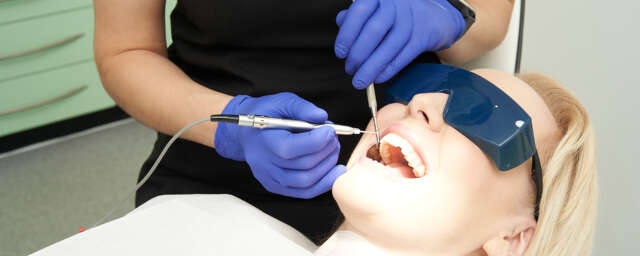 patient receiving anti-ageing treatment at progressive dentistry