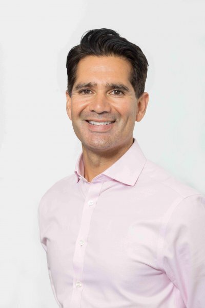 Dr Nissit Patel - Principal Dentist at Progressive Dentistry in Fulham, London